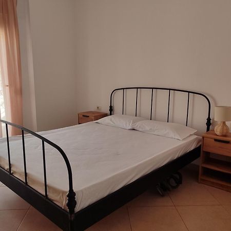 Seaview Apartment Detjoni Sarandë Buitenkant foto